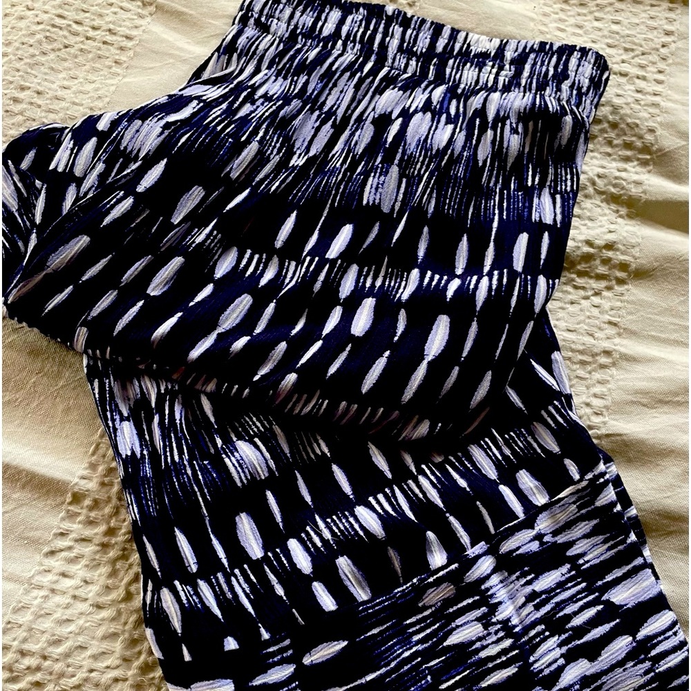 Women’s wide leg pants